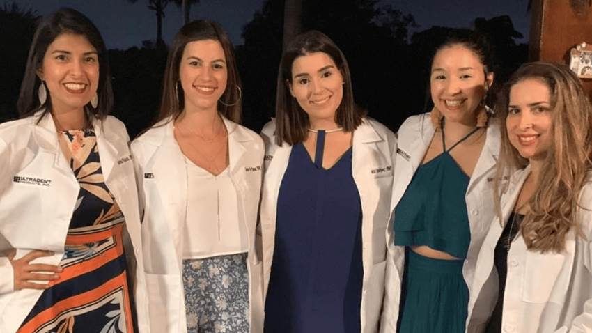 Celebra escuela de Medicina Dental: 100% de graduadas aprueban el American Board of Pediatric Dentistry