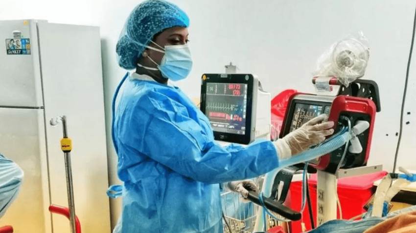 Nos agradecen el sacrificio, pero no nos pagan lo que merecemos, el reclamo de las enfermeras