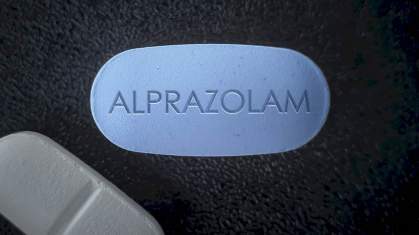 Adulto mayor presenta estado catatónico luego de tratamiento con benzodiazepinas