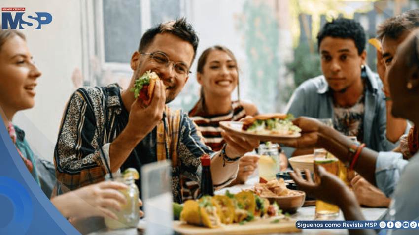 Cenar tarde afecta el ritmo de descanso: La importancia de planificar tu última comida