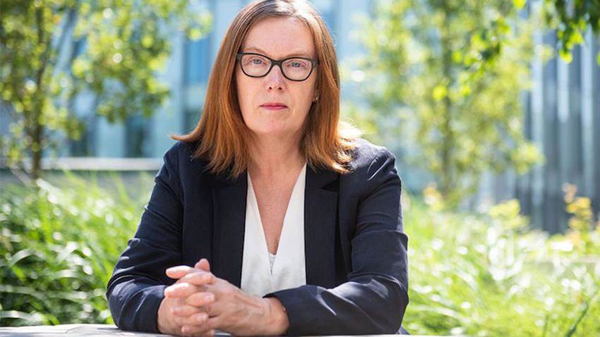 La científica Sarah Gilbert desarrolla la vacuna del COVID-19 y la testea en sus hijos