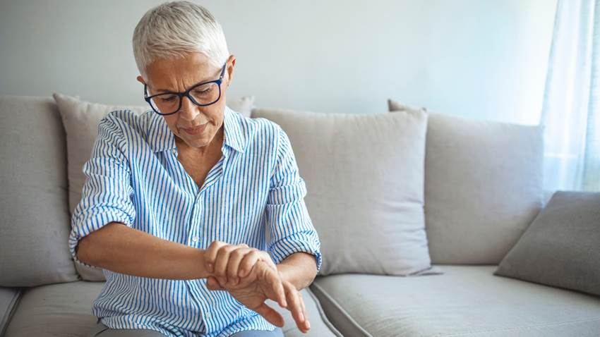 Seropositividad en Artritis Reumatoide: Síntomas y signos