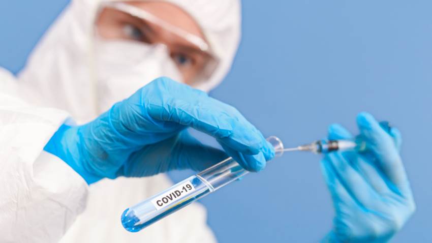 Pacientes que usen Infliximab podrían aumentar el riesgo de reinfección por Coronavirus