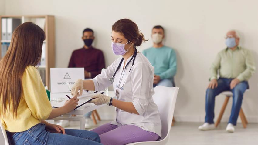 Puerto Rico puede triunfar contra el covid-19 si las personas asisten a la vacunación masiva