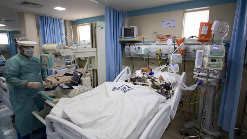 80% de ocupación en las UCI de la capital de Colombia por COVID-19