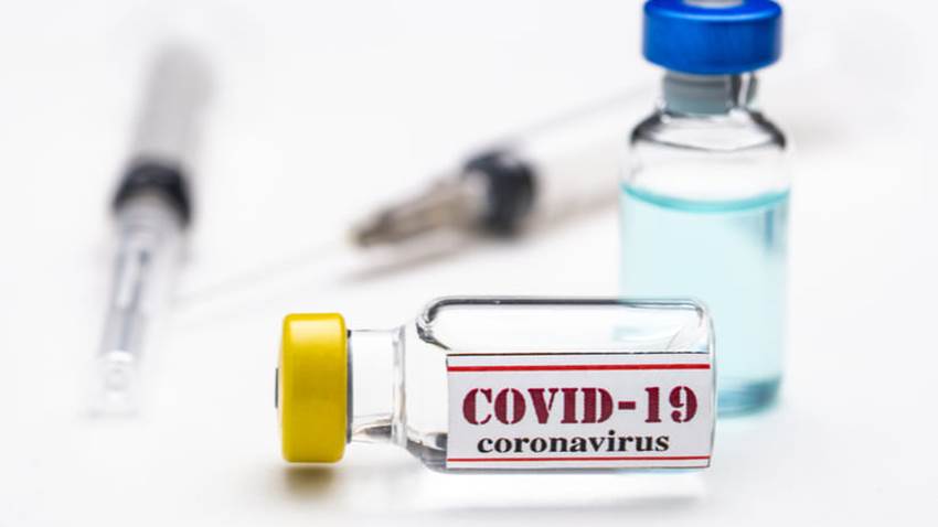 FDA pausa los ensayos de potencial vacuna contra COVID-19