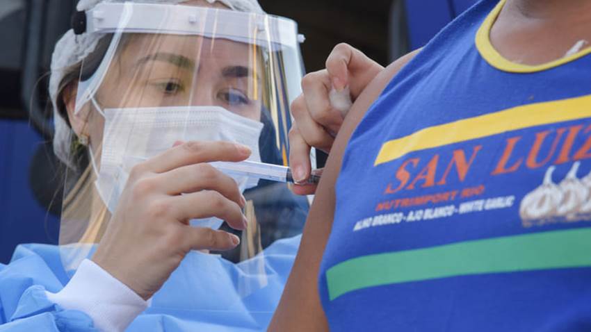 OMS ratifica la importancia de vacunarse contra la influenza este año