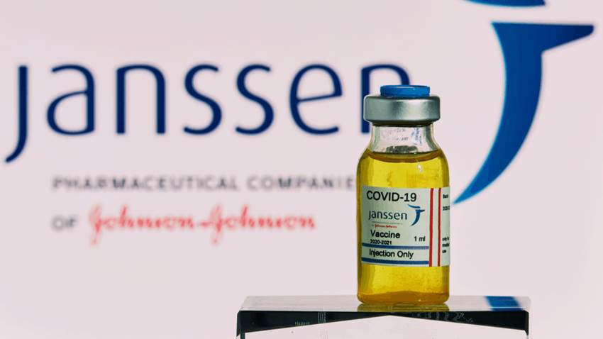 Retraso en la distribución de la vacuna de Janssen en Europa tras suspensión anunciada por EE. UU