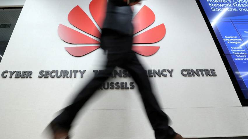 Bruselas avanza para excluir a proveedores chinos como Huawei y ZTE de las redes europeas
